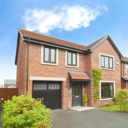 Rent this 4 bed house on Long Beam Road in Sandbach, CW11 1TQ