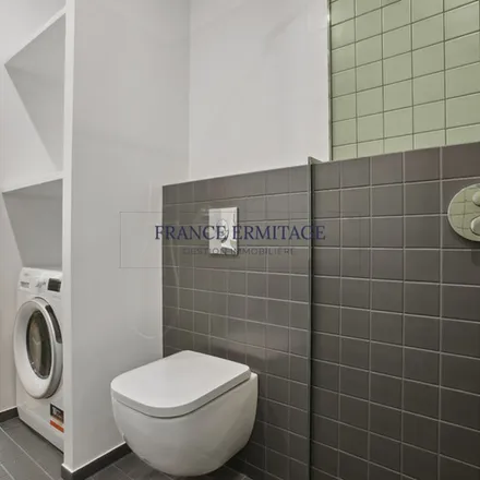 Image 6 - 5 Rue de la Banque, 75002 Paris, France - Apartment for rent
