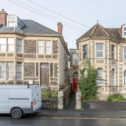 Buy this 2 bed duplex on 130 Chesterfield Road in Bristol, BS6 5DU