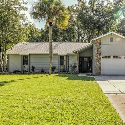 Buy this 3 bed house on 585 North Country Club Drive in Crystal River, Citrus County
