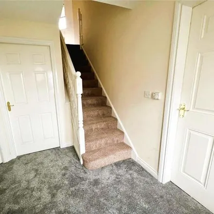 Image 2 - Clough Close, Middlesbrough, TS5 5DW, United Kingdom - Townhouse for sale