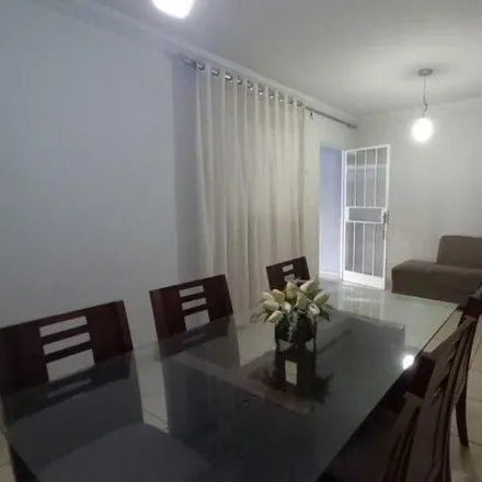 Buy this 4 bed house on Paróquia Nossa Senhora Mãe dos Homens in Rua Honório Bicalho, Nova Vista