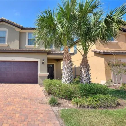 Buy this 6 bed house on 1708 Lima Avenue in Osceola County, FL 34747