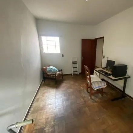 Buy this 3 bed house on Rua Dom Bosco in São Benedito, Guaratinguetá - SP