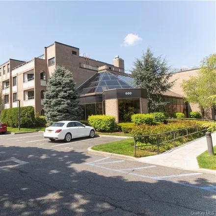 Image 2 - 680 West Boston Post Road, Village of Mamaroneck, NY 10543, USA - Condo for rent