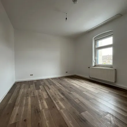 Rent this 7 bed apartment on Auf dem Eichenbrett 1 in 51109 Cologne, Germany