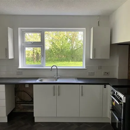 Rent this 3 bed apartment on Broadmead Road in Stewartby, MK43 9NE