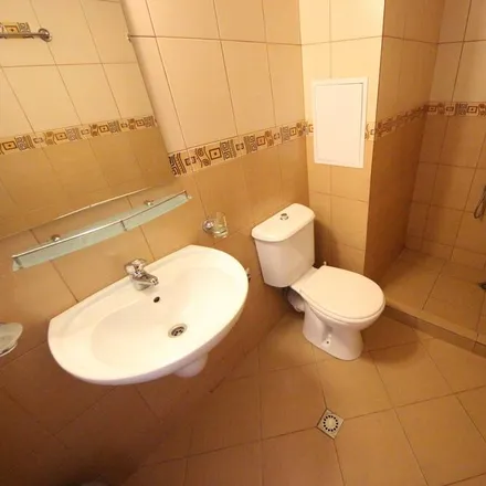 Image 2 - Bulgaria, Aleksandrovska 21, ЦГЧ, Burgas 8000 - Apartment for rent