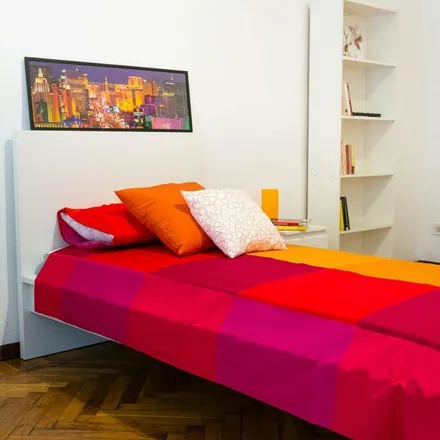 Image 3 - Via Filippo Juvarra 26, 10122 Turin TO, Italy - Apartment for rent