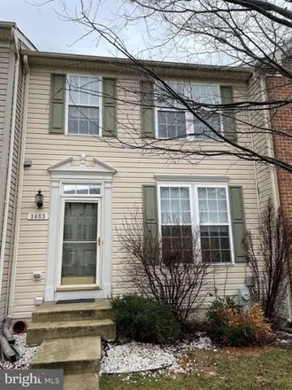 Rent this 3 bed townhouse on 1525 Pangbourne Way in Anne Arundel County, MD 21076