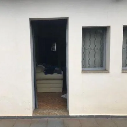 Buy this 2 bed house on Fórum de Piracicaba (Tribunal de Justiça do Estado de SP) in Rua Campos Salles, São Judas