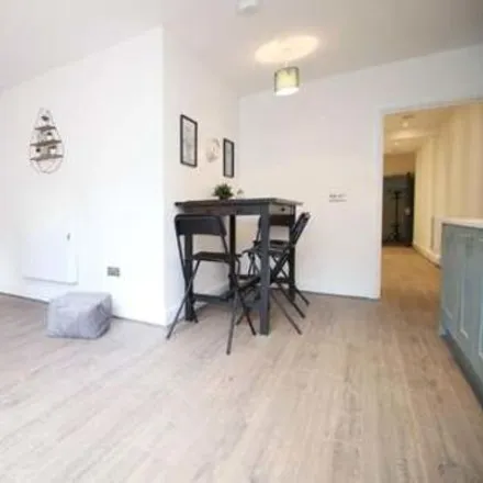 Rent this 2 bed apartment on North Road in Cardiff, CF10 3DY