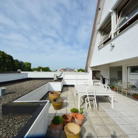 Rent this 1 bed apartment on Brakelsesteenweg 148 in 9406 Outer, Belgium