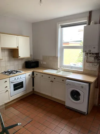Rent this 3 bed house on Ratcliffe Road in Sheffield, S11 8YA