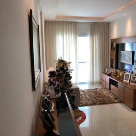 Buy this 3 bed apartment on Rua Farmacêutico Professor Rodolfo Albino in Camboinhas, Niterói - RJ