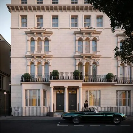 Image 2 - Porchester Court, Porchester Gardens, London, W2 4DB, United Kingdom - Apartment for sale