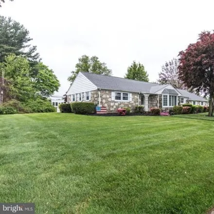 Image 2 - 464 Leonard Road, Lower Moreland Township, PA 19006, USA - House for sale