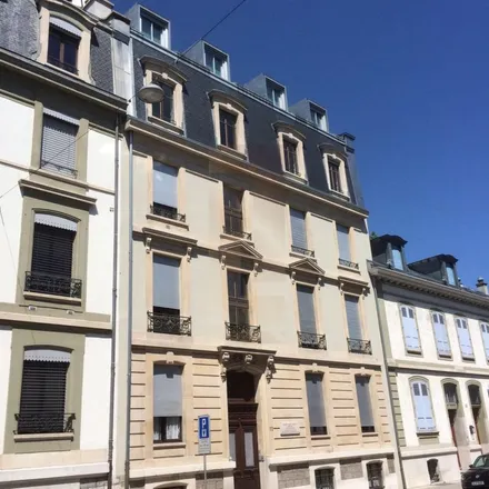 Rent this 5 bed apartment on Rue François-Le-Fort in 1207 Geneva, Switzerland