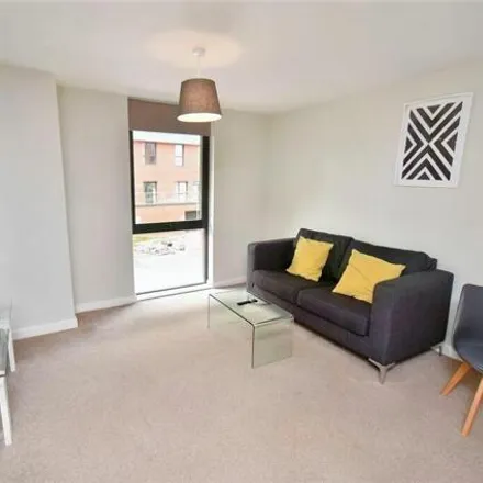 Image 2 - Crescent, Salford, M5 4QA, United Kingdom - Apartment for sale