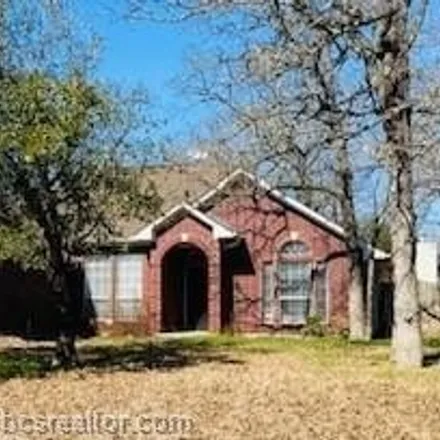 Buy this 3 bed house on 2905 Mirrormere Circle in Bryan, TX 77807
