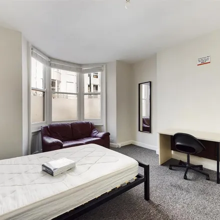 Rent this studio apartment on 8 Broad Street in Brighton, BN2 1TJ