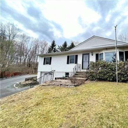 Rent this 3 bed house on 7 Craig Place in Village of Wappingers Falls, NY 12590