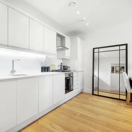 Image 3 - Heather Court, London, DA14 5HZ, United Kingdom - Apartment for sale