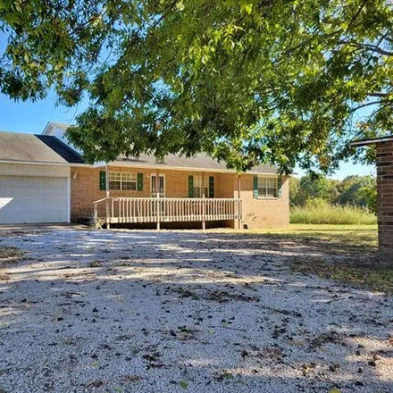 Buy this 4 bed house on 462000 White Hope Trail in Sequoyah County, OK 74955
