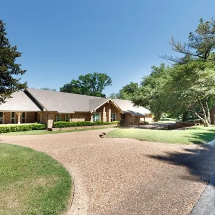Image 2 - 7595 Benedict Drive, Dallas, TX 75214, USA - House for rent