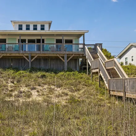 Buy this 4 bed loft on 1711 Ocean Drive in Emerald Isle, NC 28594