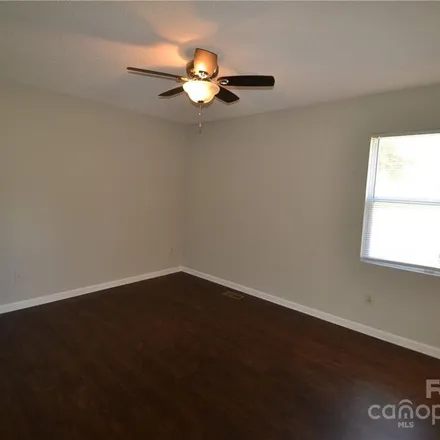 Rent this 3 bed apartment on 1884 Jenkins Printing Drive in Catawba County, NC 28658
