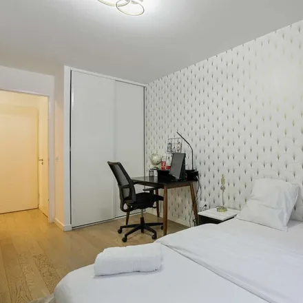 Image 6 - 92500 Rueil-Malmaison, France - Apartment for rent