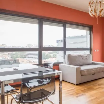 Rent this 1 bed apartment on Rua de Júlio Dinis in 4050-027 Porto, Portugal