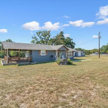 Image 2 - 393 Vickery Avenue, Groveton, Trinity County, TX 75845, USA - House for sale