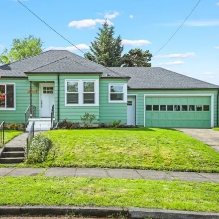 Buy this 3 bed house on 3944 Southeast Tibbetts Street in Portland, OR 97202
