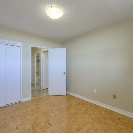 Image 5 - 183 Shaughnessy Boulevard, Toronto, ON M2J 2G3, Canada - Apartment for rent