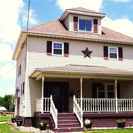 Buy this 3 bed house on 249 4th Street Northeast in Carrollton, OH 44615