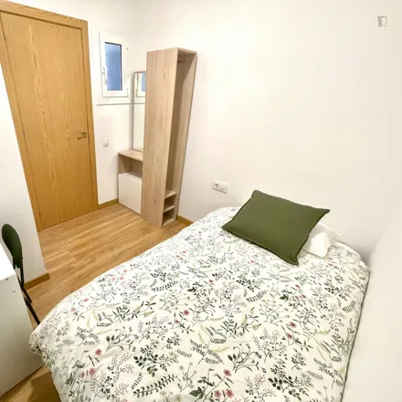 Rent this 6 bed room on Carrer de Graner in 08904 l'Hospitalet de Llobregat, Spain
