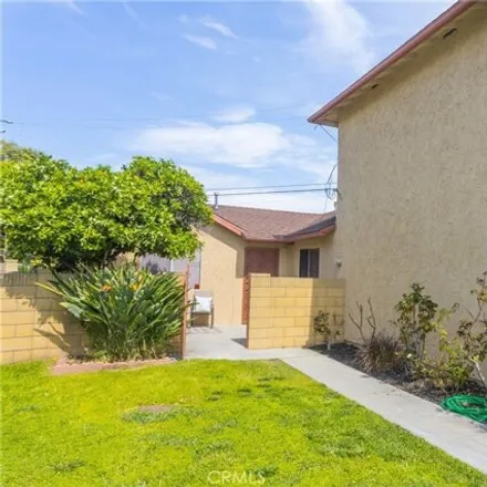Image 4 - 13301 Caffel Way, Los Angeles County, CA 90605, USA - House for sale