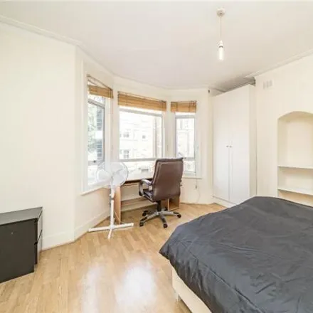 Image 6 - 4 Normand Gardens, London, W14 9SB, United Kingdom - Townhouse for sale