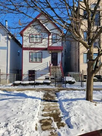 Rent this 2 bed house on 6465 South Kenwood Avenue in Chicago, IL 60637