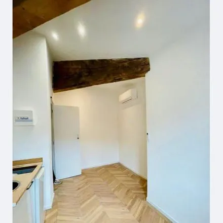 Rent this 1 bed apartment on 68 Quai du Port in 13002 2e Arrondissement, France