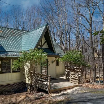 Buy this 3 bed house on 261 Tamarack Road in Beech Mountain, NC 28604
