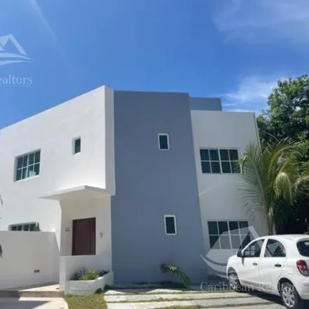 Buy this 4 bed house on Avenida Acanceh in Smz 11, 77504 Cancún