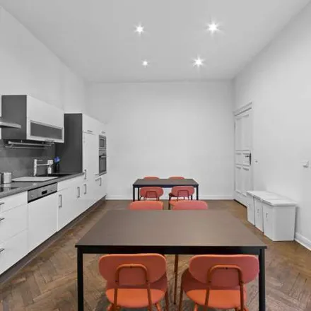 Rent this 9 bed apartment on Uhlandstraße 30 in 10719 Berlin, Germany