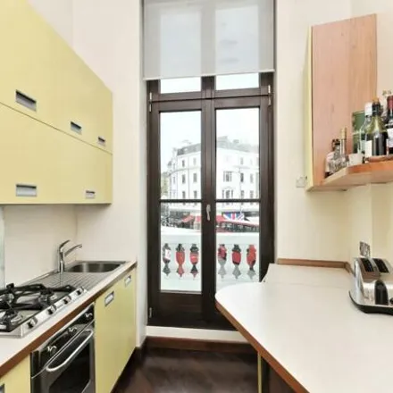 Image 2 - Sushi Shop, 10 Old Brompton Road, London, SW7 3DL, United Kingdom - Apartment for rent