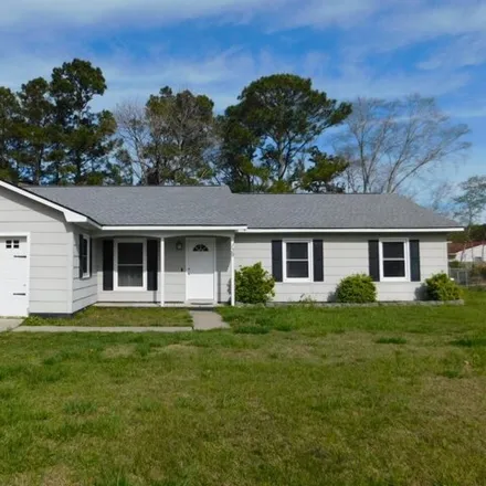 Rent this 3 bed house on 76 Morris Court in College Park, Havelock