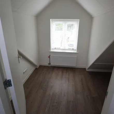 Rent this 3 bed apartment on Veenweg 26 in 7336 AD Apeldoorn, Netherlands