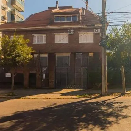 Buy this 2 bed house on Rua Doutor Armando Barbedo in Tristeza, Porto Alegre - RS