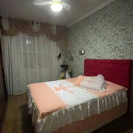 Buy this 2 bed apartment on Extra in Avenida Senador Pinheiro Machado, Jabaquara